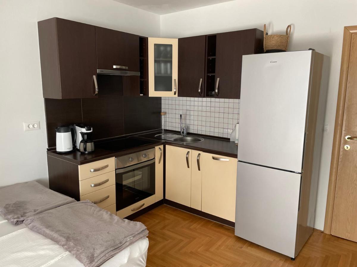 Apartment Dalmatino Baska Voda Exterior photo